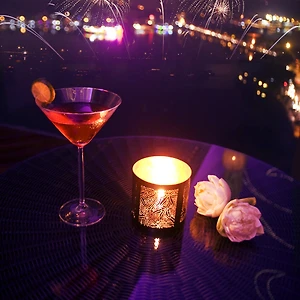 Tiệc pháo hoa mừng ngày 10/10 tại Sofitel Plaza Hà Nội