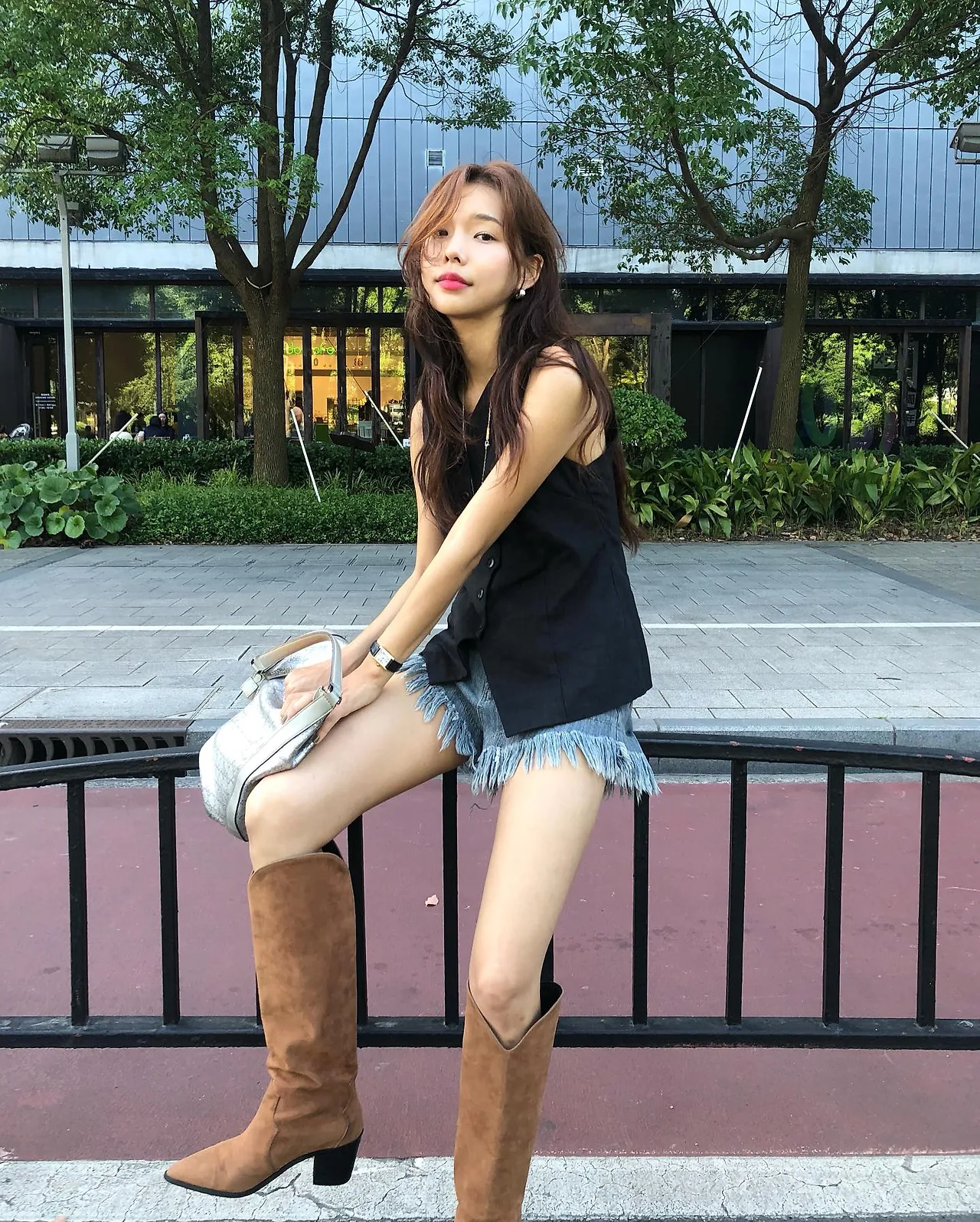 ghile vest & shorts