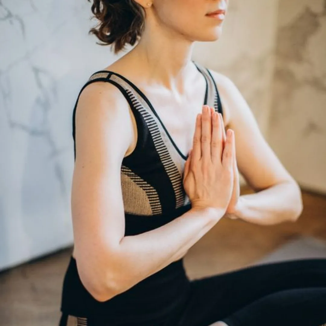 Tập thể thao nhẹ nhàng để tránh stress dẫn đến giảm cân như Shinji