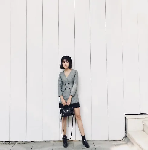 Gợi ý street style cùng giày boots cho mùa Thu-Đông 2017 từ các fashionista Việt Gợi ý street style cùng giày boots cho mùa Thu-Đông 2017 từ các fashionista Việt