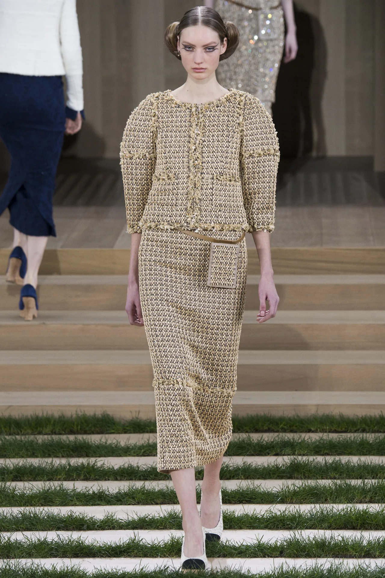 chanel-spring2016-ellevietnam(18)