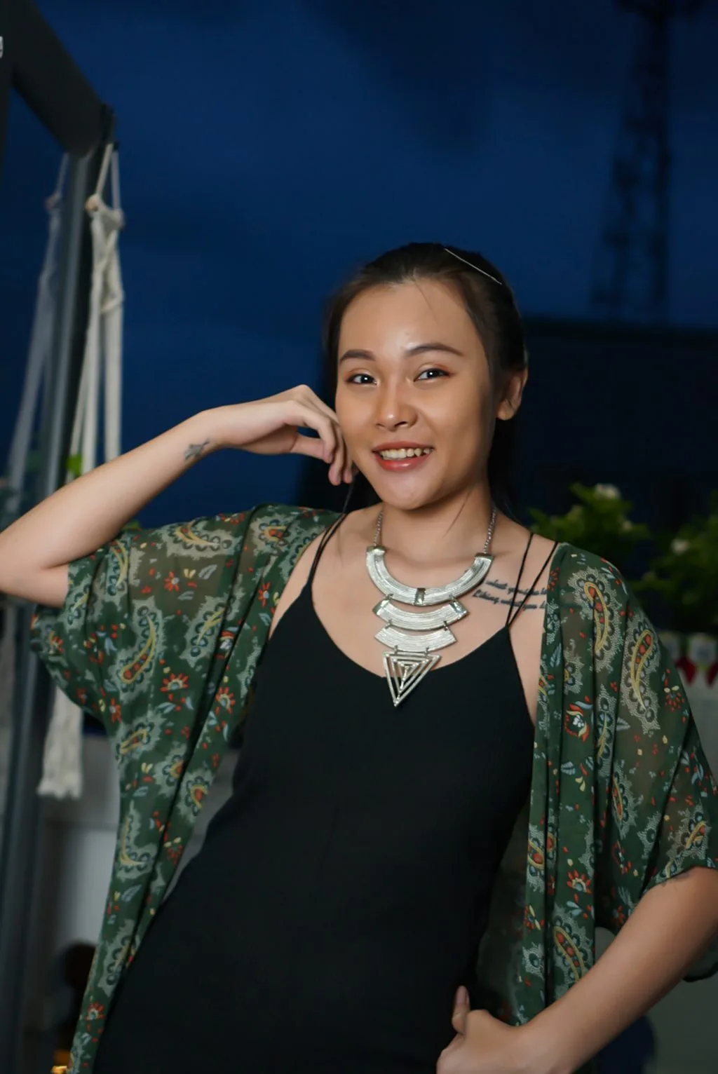 đại dịch chia sẻ của Hoàng Quyên đại dịch chia sẻ của Hoàng Quyên
