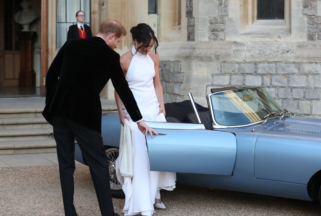 NTK Stella McCartney váy cưới của Meghan Markle_Elle_Vietnam7