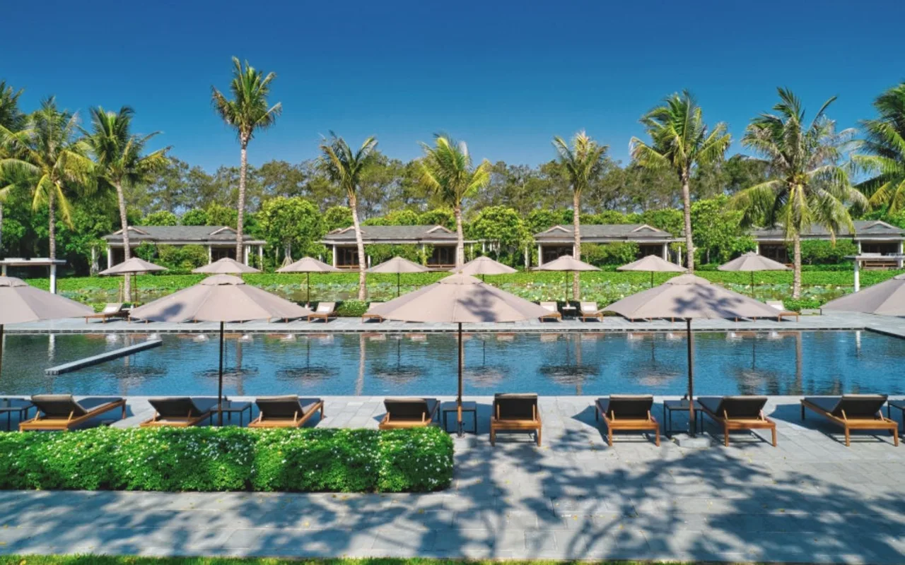 khu nghỉ dưỡng staycation sài gòn azerai cần thơ