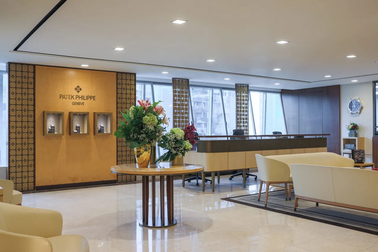 Không gian đón khách tại trung tâm dịch vụ của Patek Philippe tại Singapore
