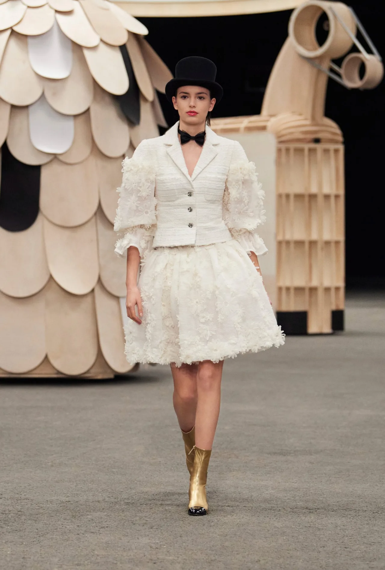 Chanel Haute Couture Xuân Hè 2023 01