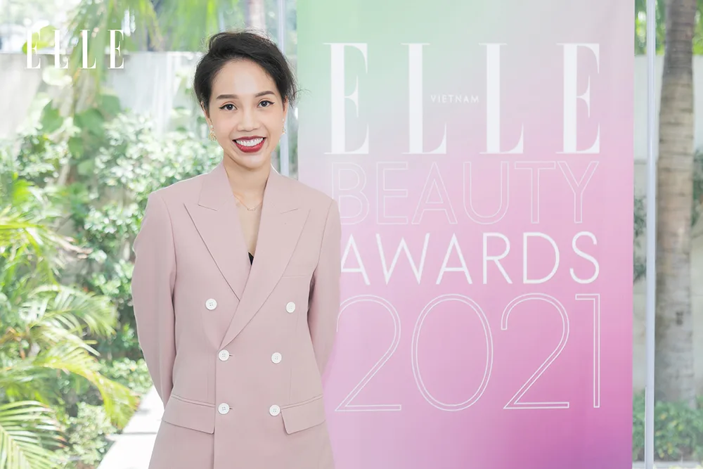 Ban cố vấn ELLE Beauty Awards 2021 - Biên tập viên Làm đẹp Nicky Khánh Ngọc Ban cố vấn ELLE Beauty Awards 2021 - Biên tập viên Làm đẹp Nicky Khánh Ngọc