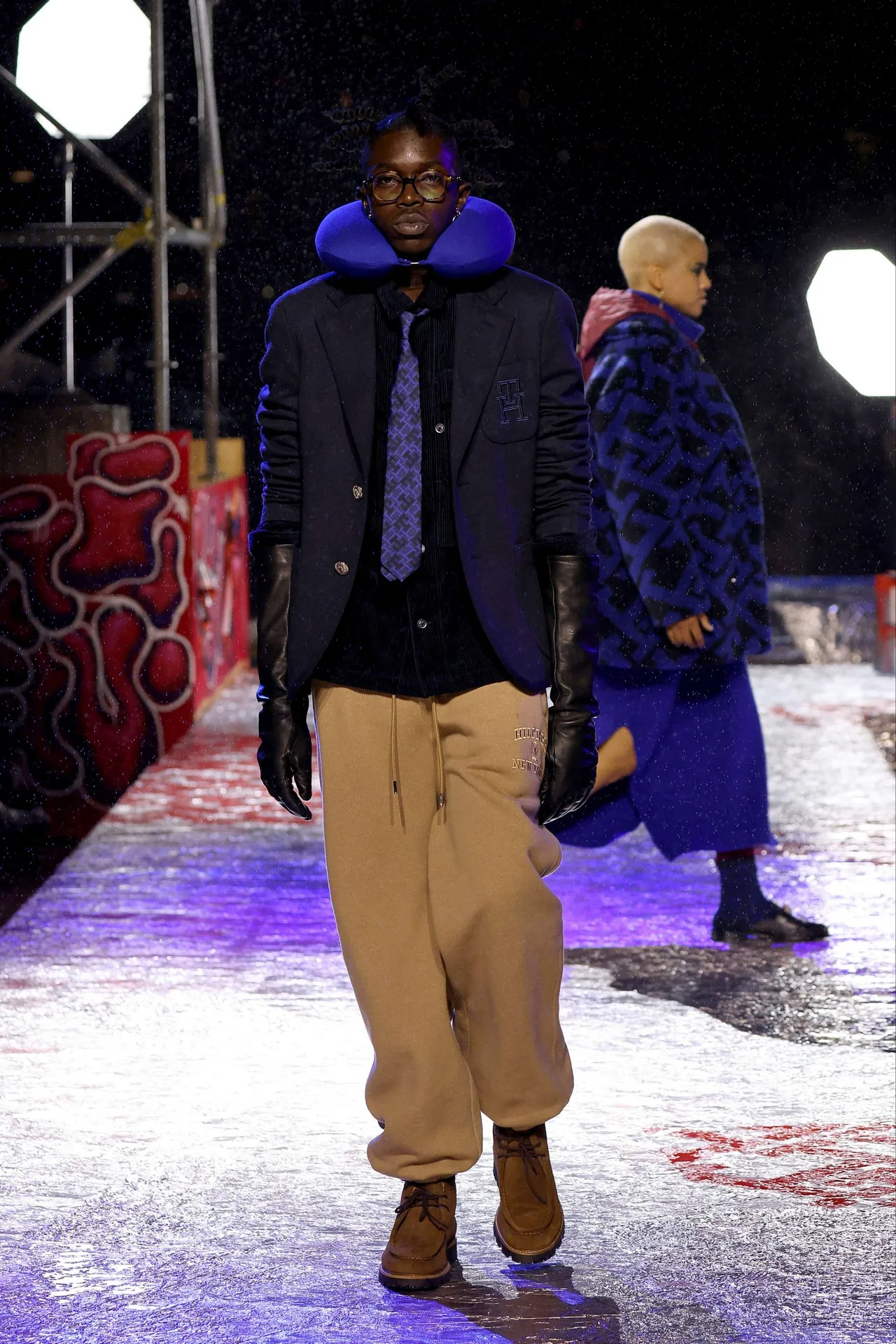 Tommy Hilfiger Thu Đông 2022 look 40