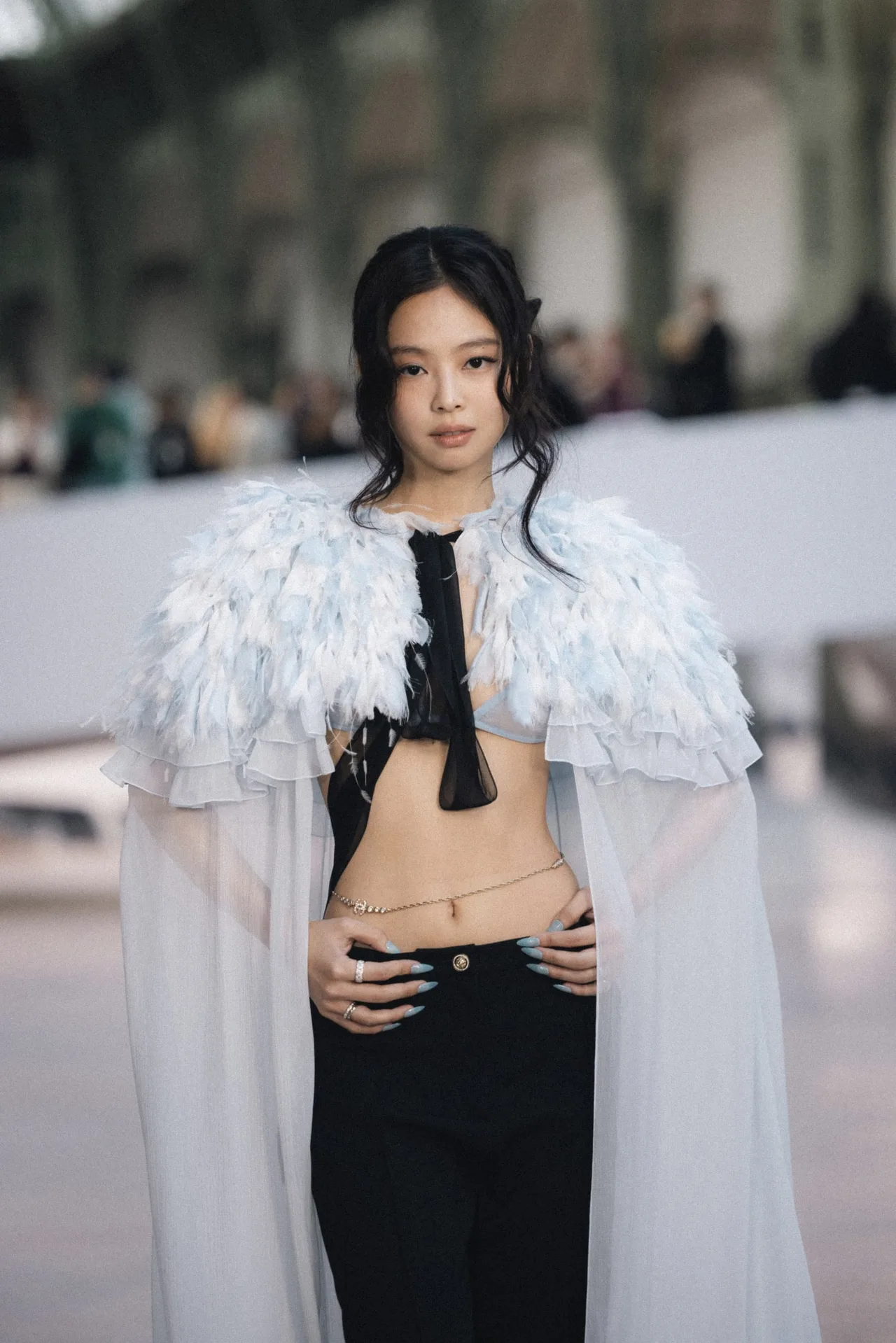 Jennie diện thiết kế Chanel Haute Couture