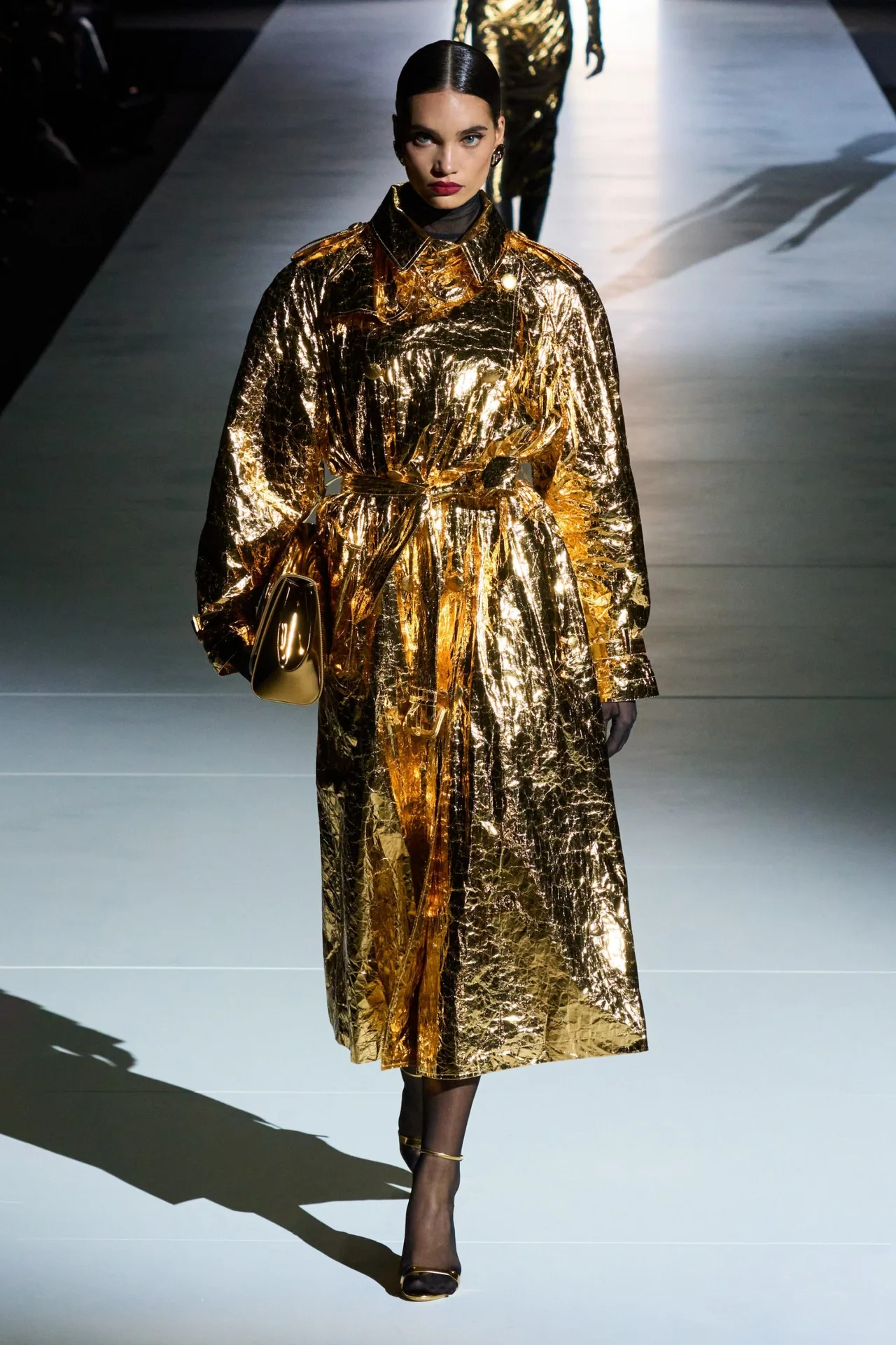 00020-dolce-e-gabbana-fall-2023-ready-to-wear-credit-gorunway