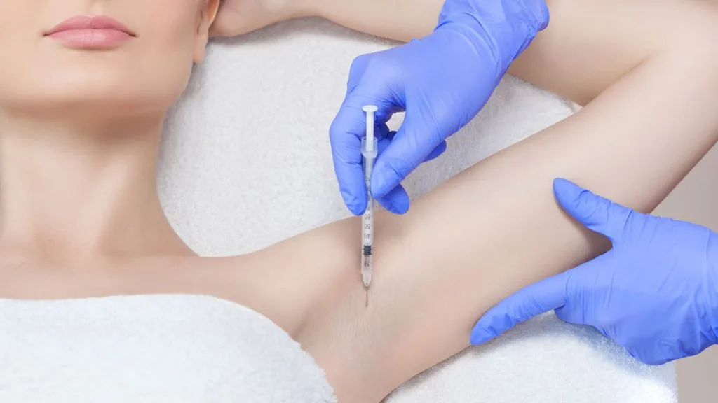 tiêm botox trị mồ hôi nách