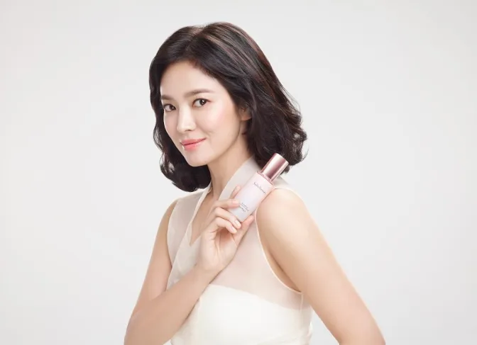 Nàng thơ Song Hye Kyo và loạt sao Việt chia sẻ bí quyết giữ gìn nhan sắc đến bất chấp thời gian với bộ dưỡng da Sulwhasoo 6