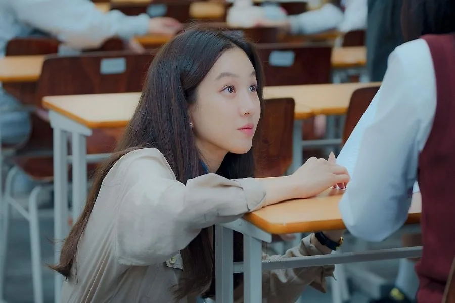 Jung Ryeo Won Phim "The Midnight Romance in Hagwon"
