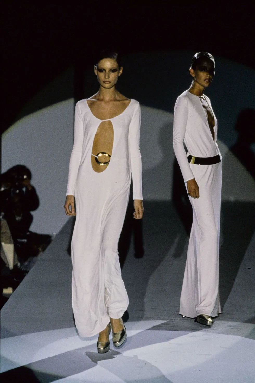 Gucci váy cut out