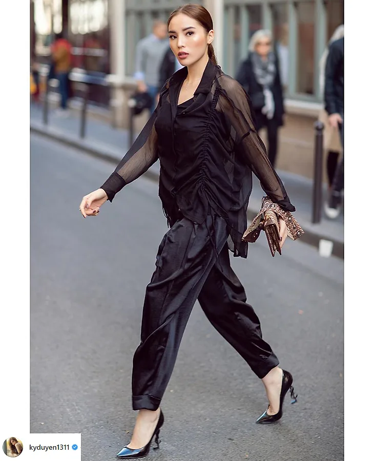 elle việt nam elle style calendar trang phục xuyên thấu 8