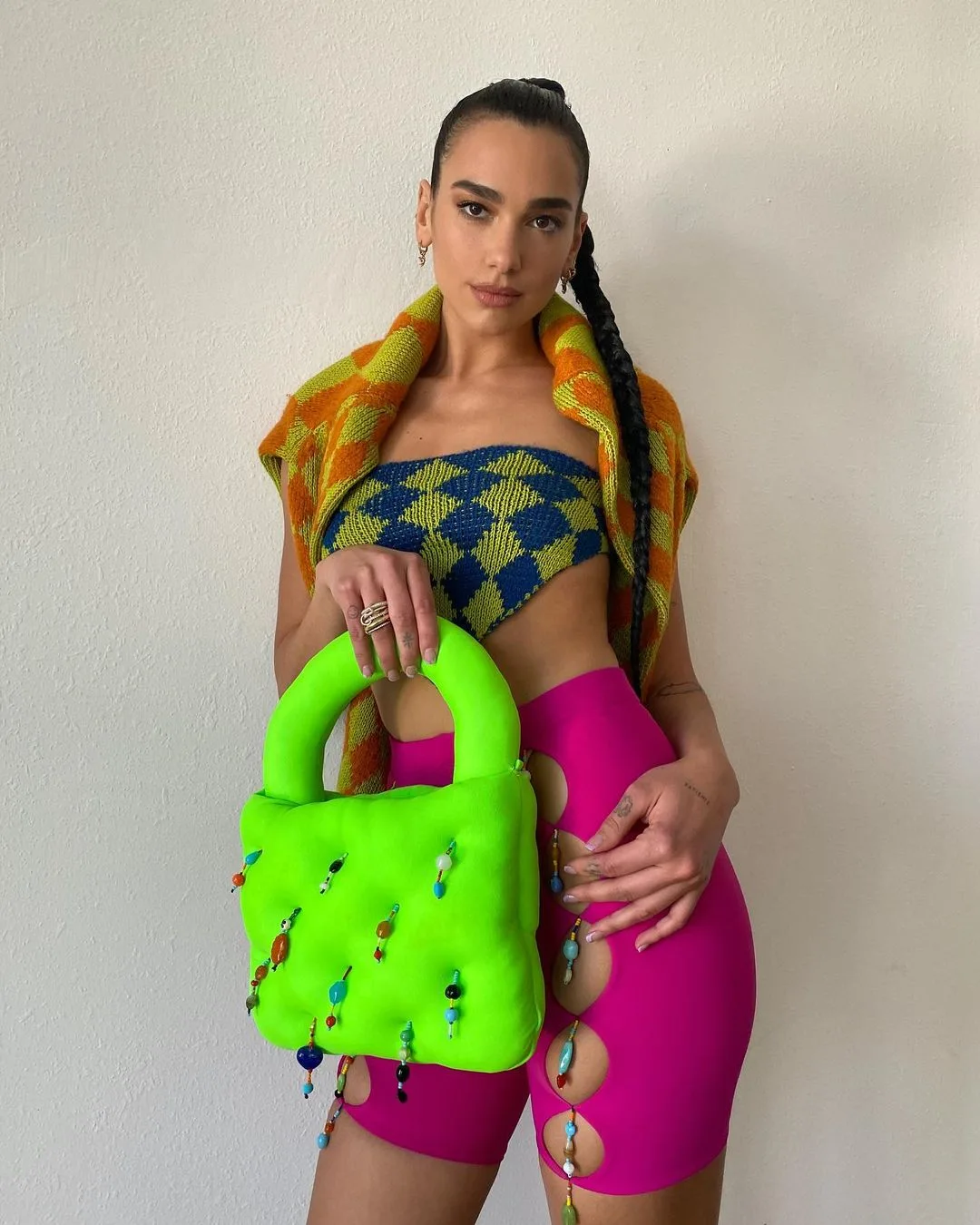 dualipa diện thiết kế indie