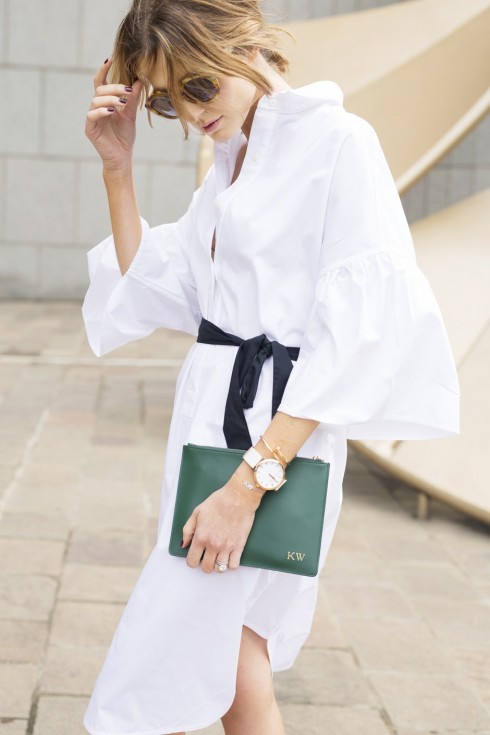 6 Gợi ý cách mặc đẹp đơn giản và cuốn hút với shirt dress6 Gợi ý cách mặc đẹp đơn giản và cuốn hút với shirt dress elle Vietnam 11 elle Vietnam 11