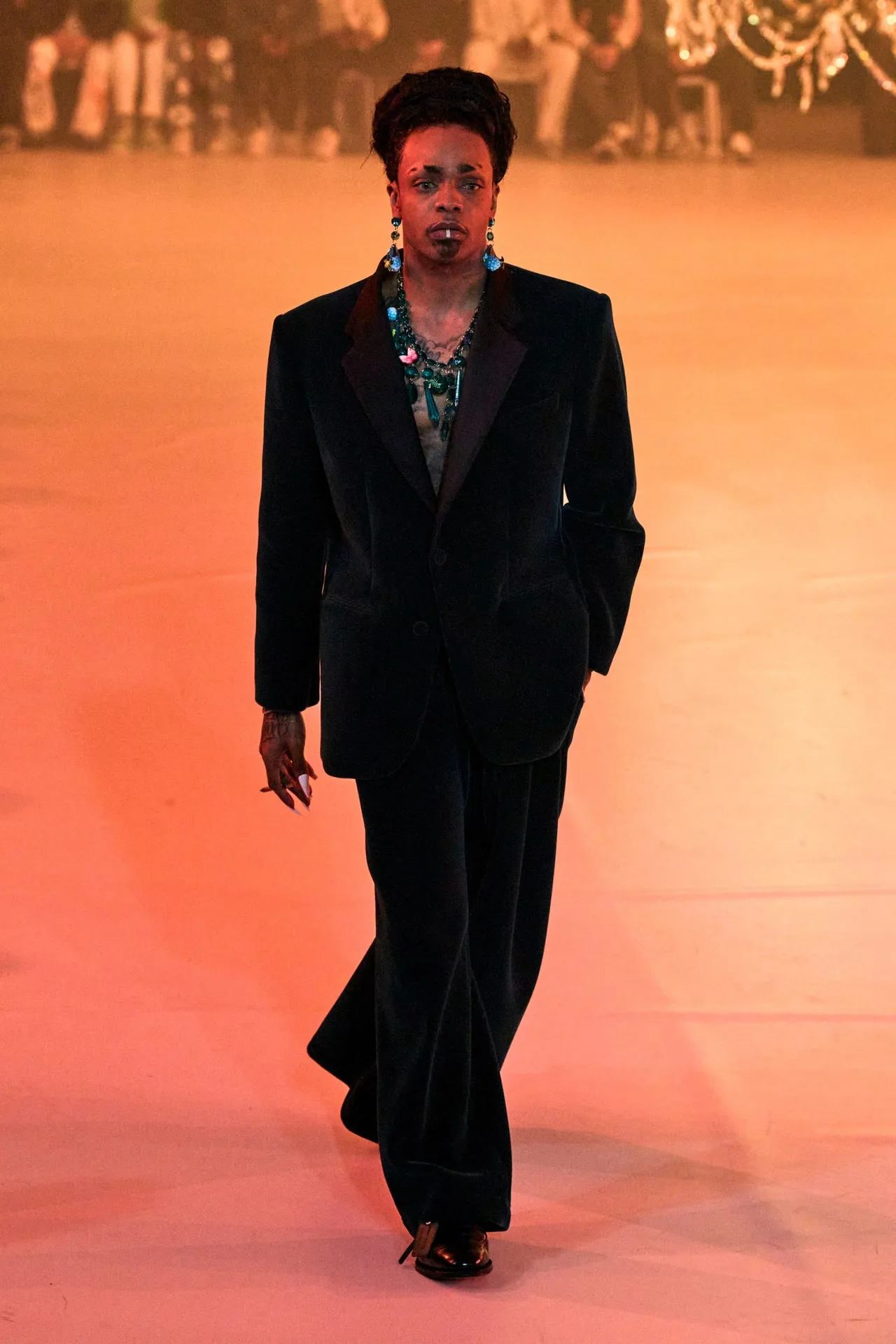 Off-White Thu Đông 2022 look 54