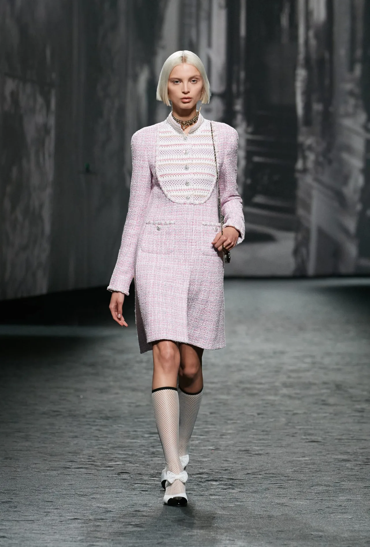CHANEL Xuân Hè 2023 Ready to Wear look 37