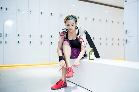 F juice nguoi ban dong hanh trong phong gym – ellevietnam 11