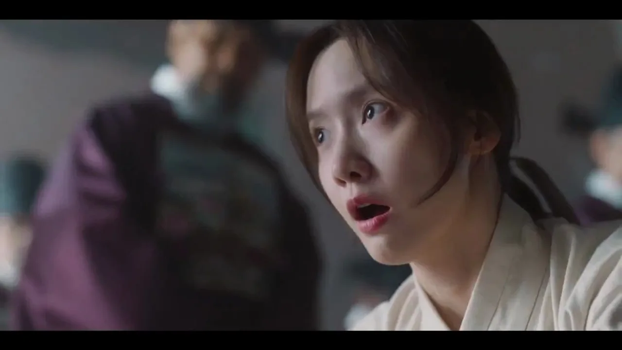 Yoona vào vai ji yeong trong bon appetit your majesty ngự trù của bạo chúa