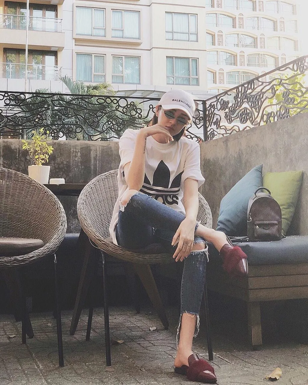 Xu hướng thời trang quần jeans được nhiều sao Việt ưa chuộng 13 Xu hướng thời trang quần jeans được nhiều sao Việt ưa chuộng 13