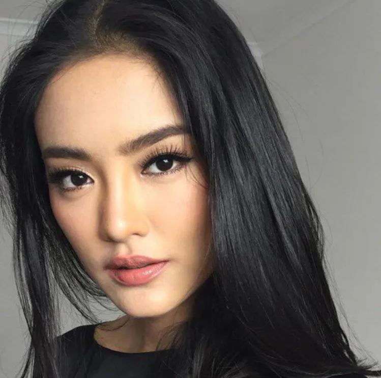 bí quyết trang điểm tông nude 12 bí quyết trang điểm tông nude 12