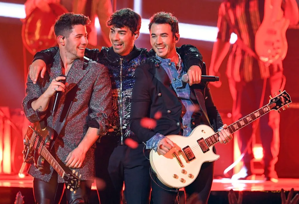 elle việt nam joe jonas 07