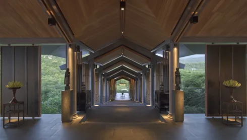 Amanoi - Central Pavilion Entrance Steps