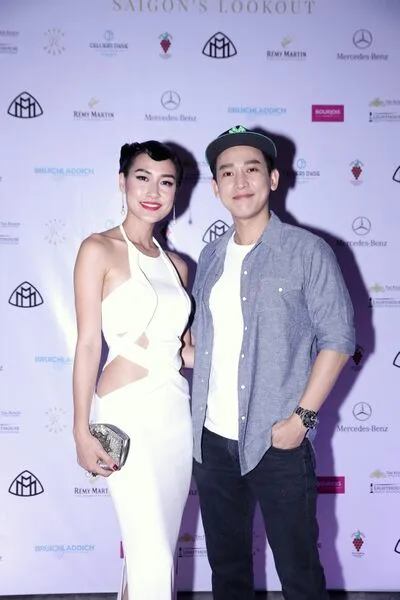 Kathy Uyên và bạn trong sự kiện khai trương Nhà hàng / Bar Saigon Lookout