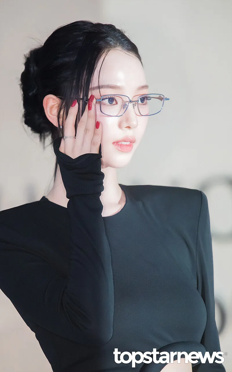 mắt kính Gentle Monster Karina