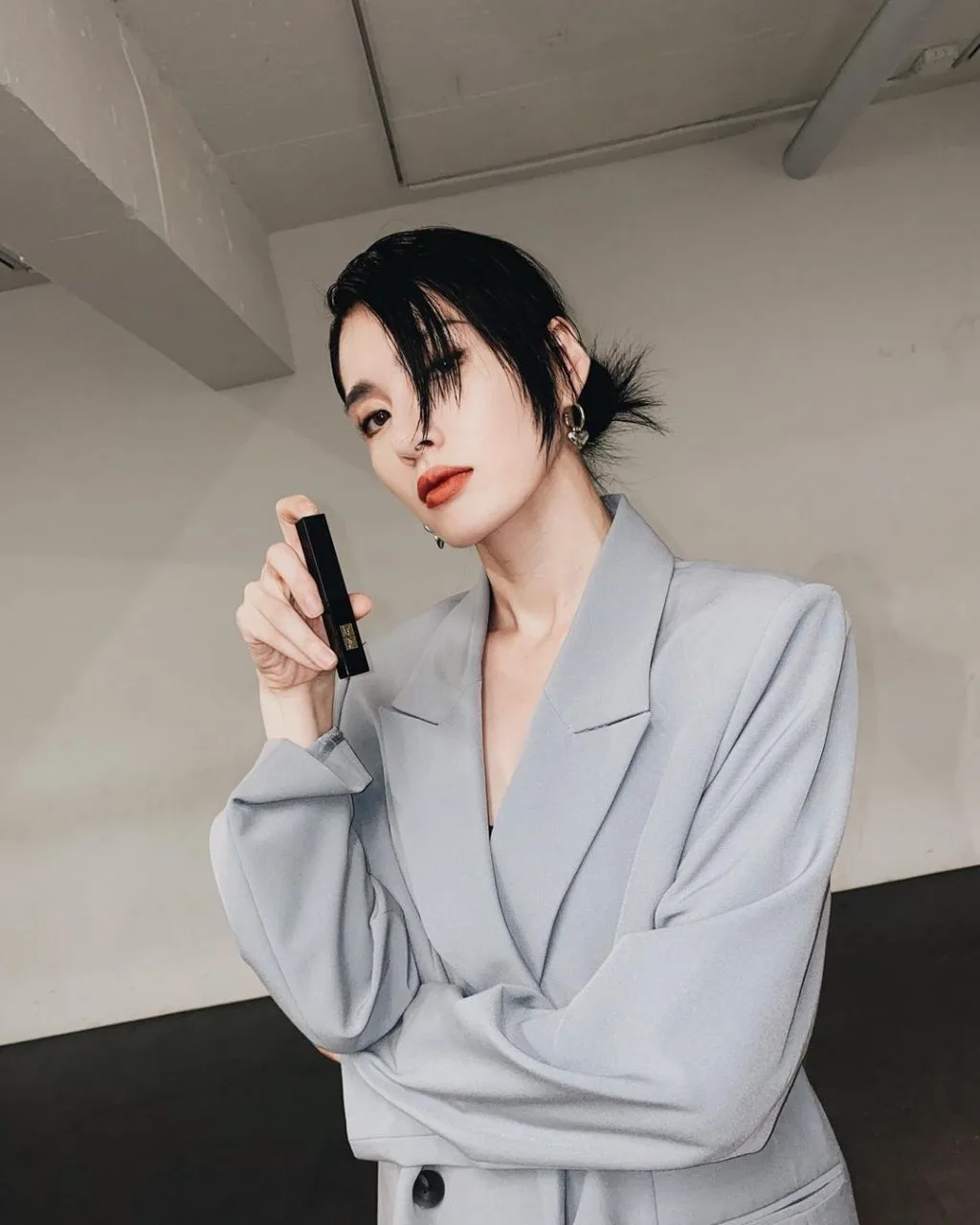 Học cách trang điểm "đẹp trai" như Monika - Street Woman Fighter. Học cách trang điểm "đẹp trai" như Monika - Street Woman Fighter.