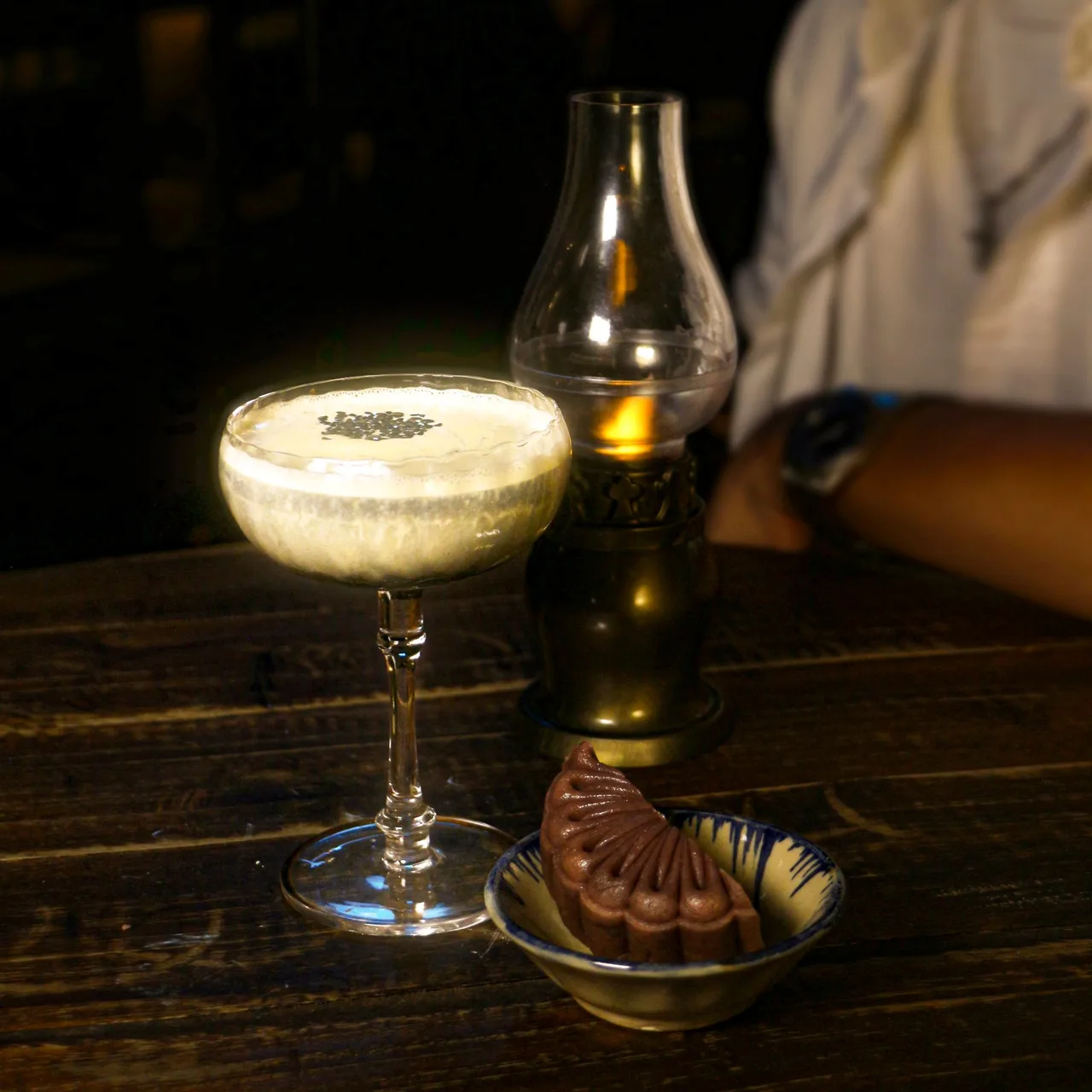 đồ uống cocktail, rượu đều đậm chất miền Tây, gợi nhớ về quê nhà, tuổi thơ.