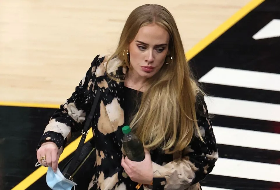 adele đi xem bóng rổ hậu giảm cân