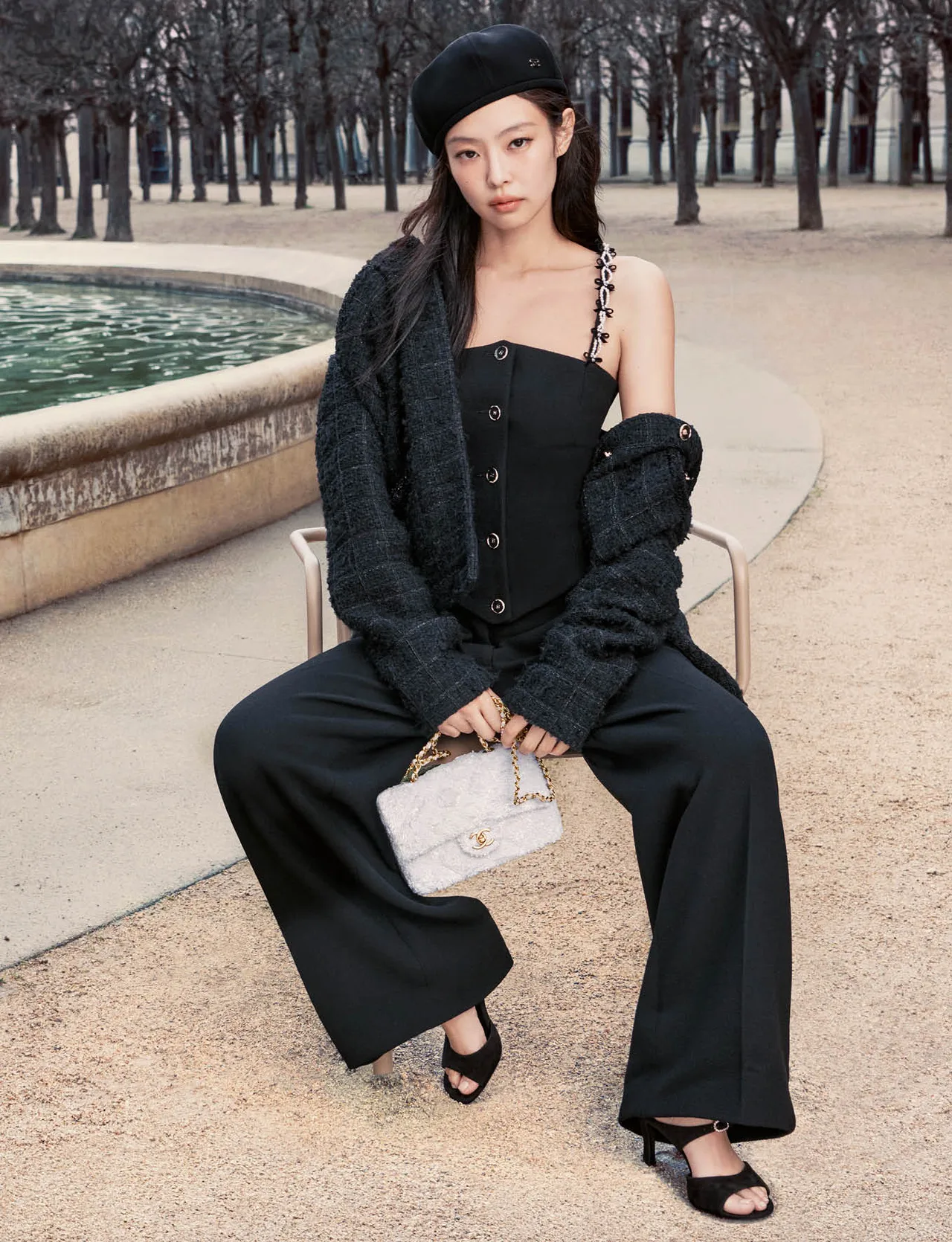jennie diện thời trang thu đông 25/26 chanel
