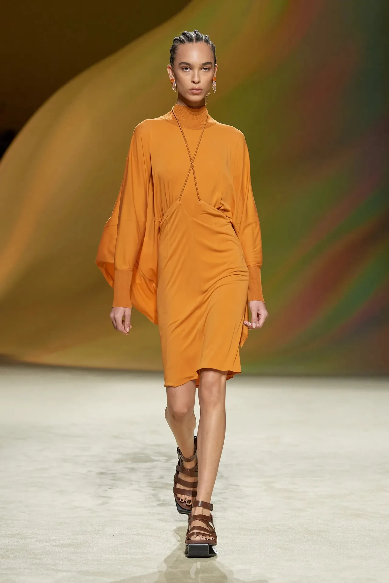 Hermès Xuân Hè 2023 look 27