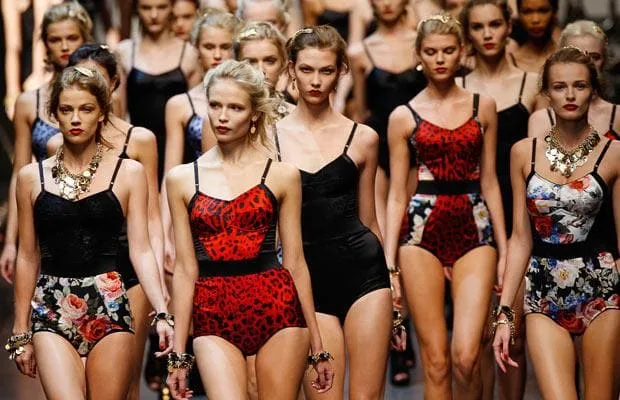 8 sàn diễn thời trang hoành tráng nhất của Dolce & Gabbana