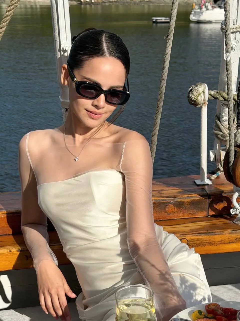 Váy cưới Yaya