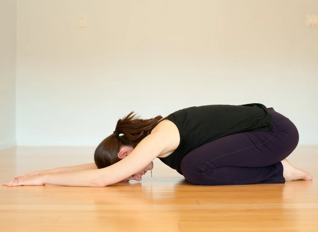 bài tập yoga tri đau lưng ft bài tập yoga tri đau lưng ft