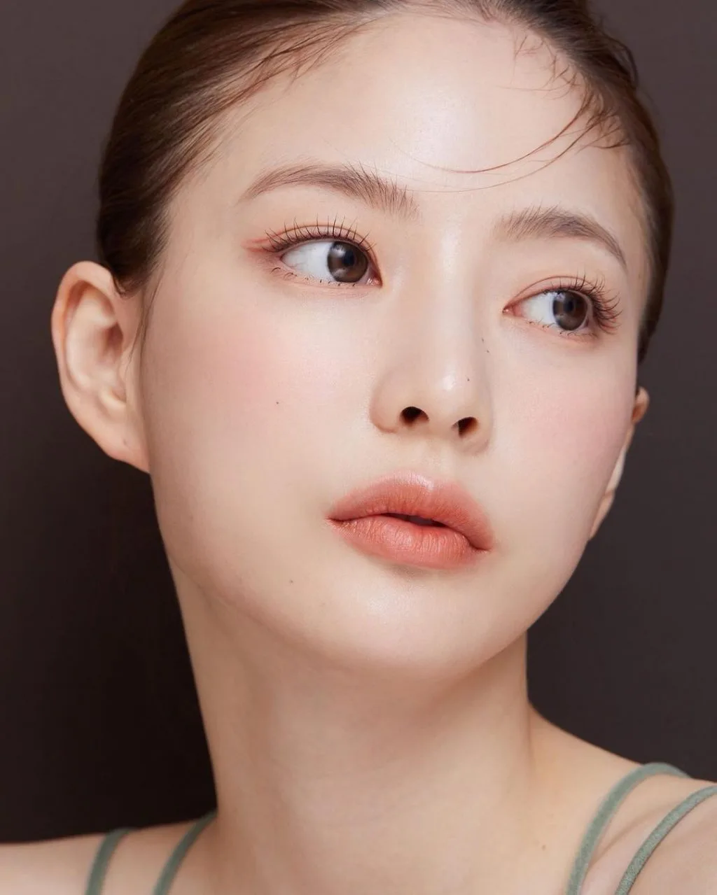serum tinh chất gốc nước cấp ẩm serum tinh chất gốc nước cấp ẩm