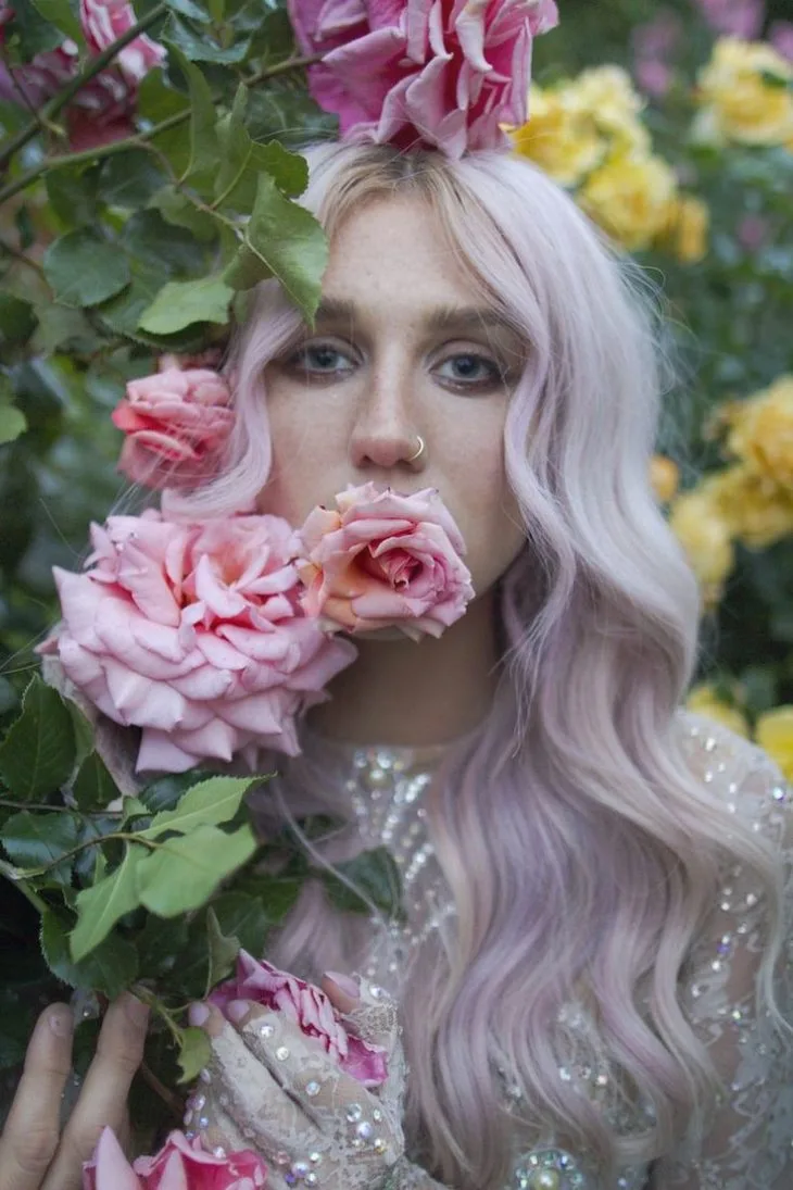 Lady Gaga bị lôi vào cuộc chiến pháp lý giữa Kesha và Dr.Luke Lady Gaga bị lôi vào cuộc chiến pháp lý giữa Kesha và Dr.Luke