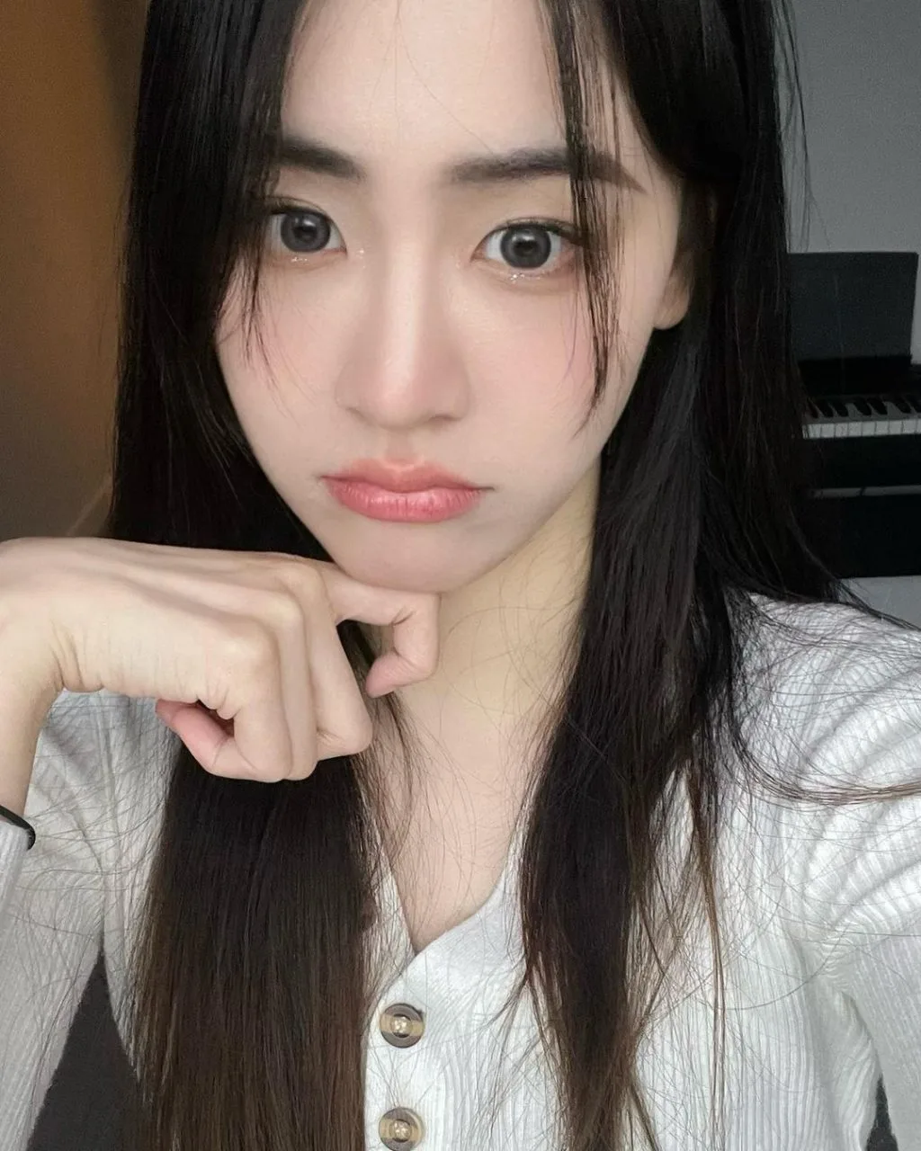 Phong cách trang điểm nhẹ nhàng. Phong cách trang điểm nhẹ nhàng.