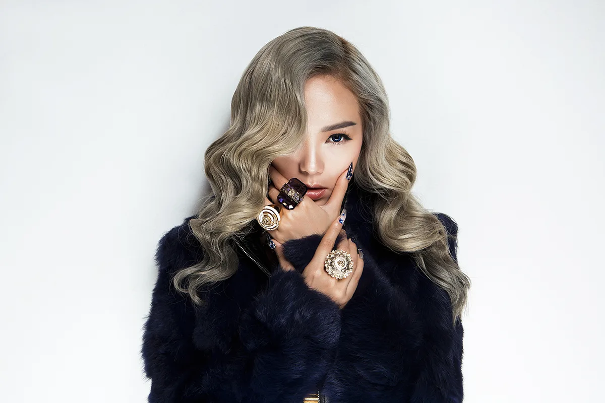 Minh Hằng 01