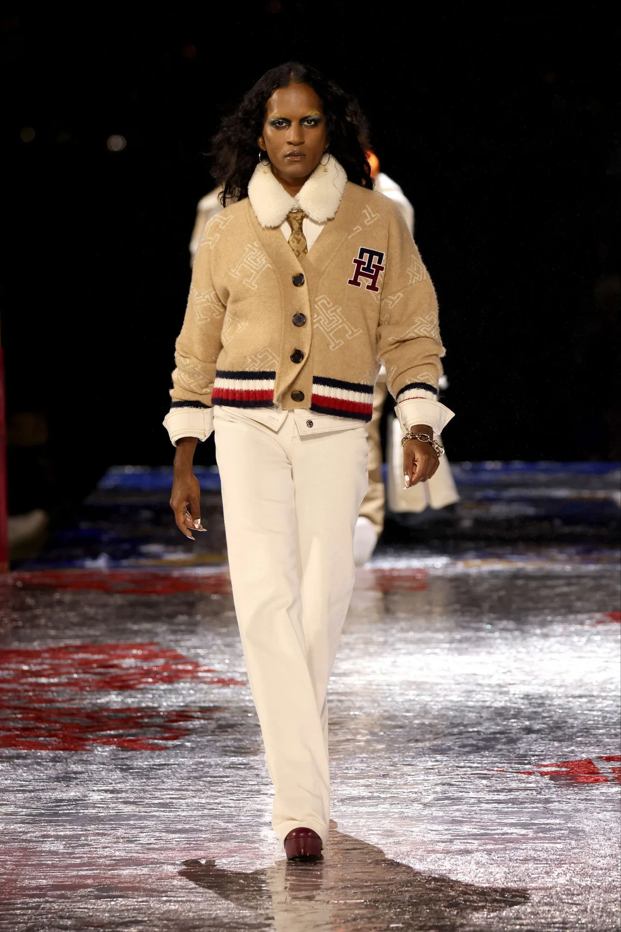 Tommy Hilfiger Thu Đông 2022 look 55