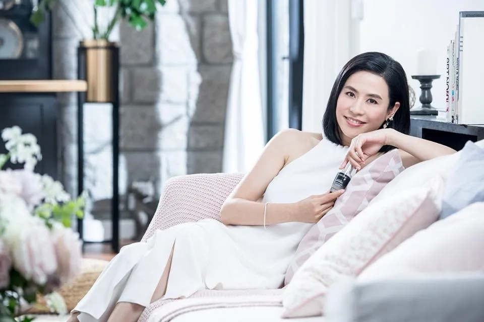 Tinh chất dưỡng da Advanced Génifique Tuyên Huyên Tinh chất dưỡng da Advanced Génifique Tuyên Huyên