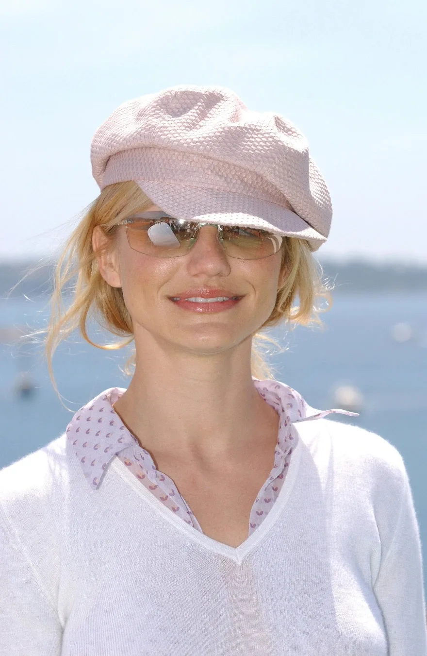 mũ lưỡi trai newsboy cameron diaz