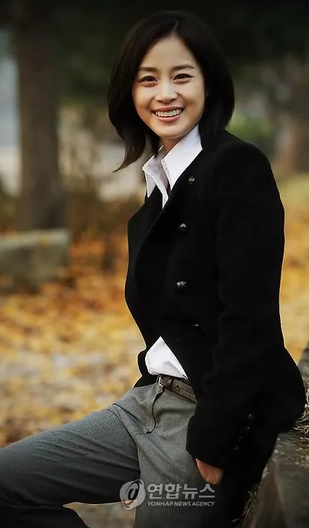 Phong cách thời trang của cặp đôi mới cưới Rain và Kim Tae Hee - 20