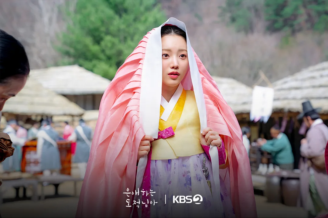 Shin Hae Rim (Han So Eun) TRONG to My beloved thief