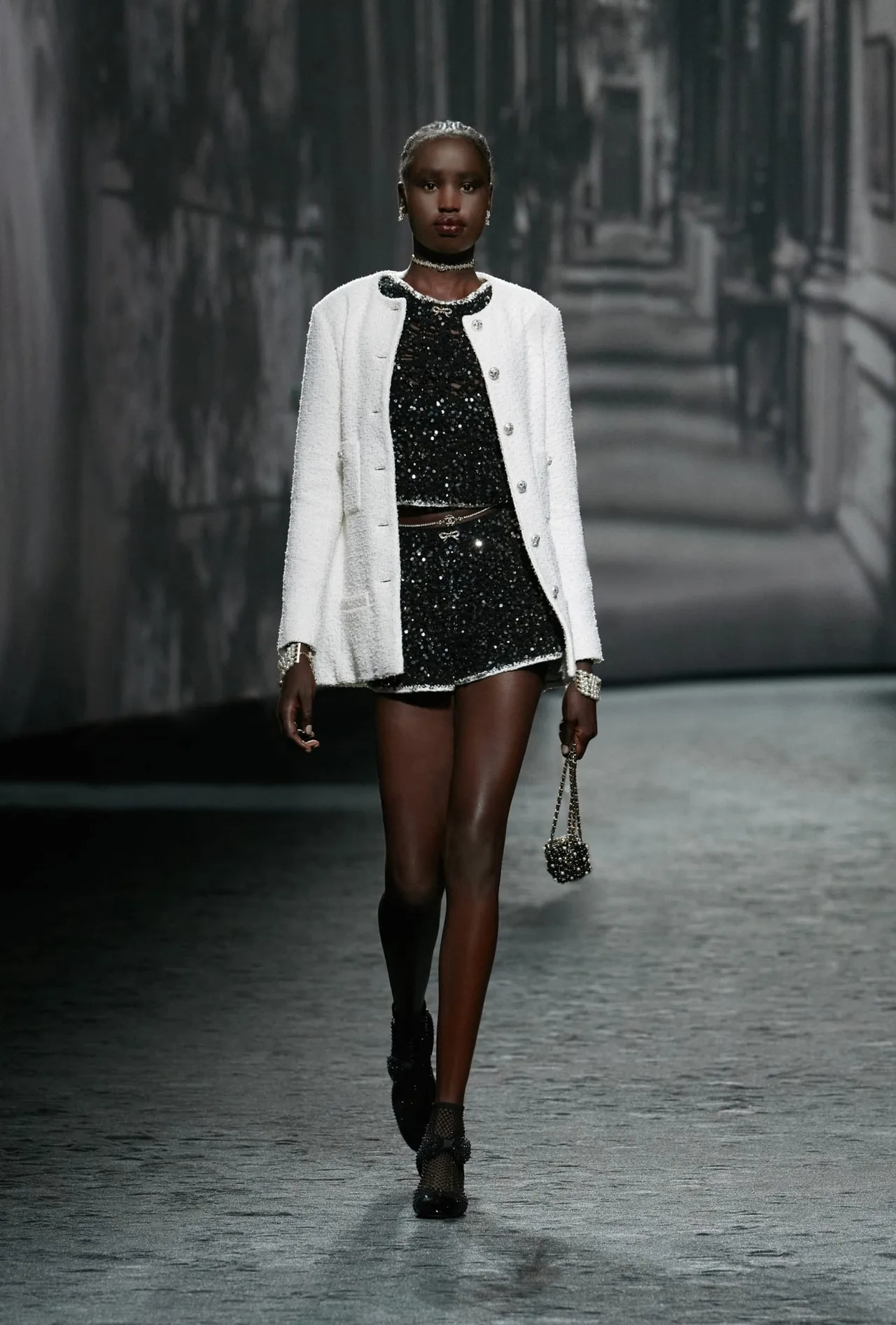 CHANEL Xuân Hè 2023 Ready to Wear look 26