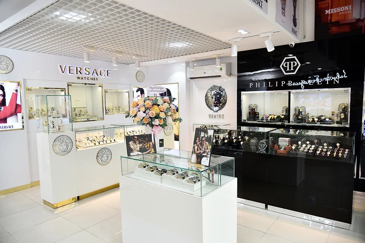cửa hàng đồng hồ cao cấp L&M Luxury Timpieces